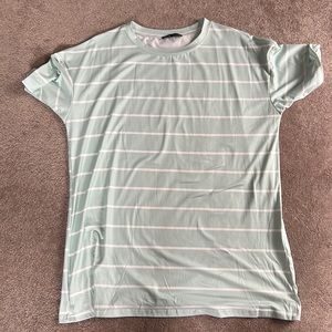 Super cute mint striped oversized tee